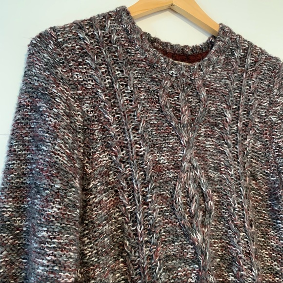 Wind River | Knit Sweater - Picture 2 of 11